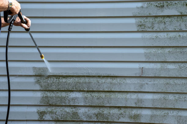 Siding Removal and Disposal in White River Junction, VT